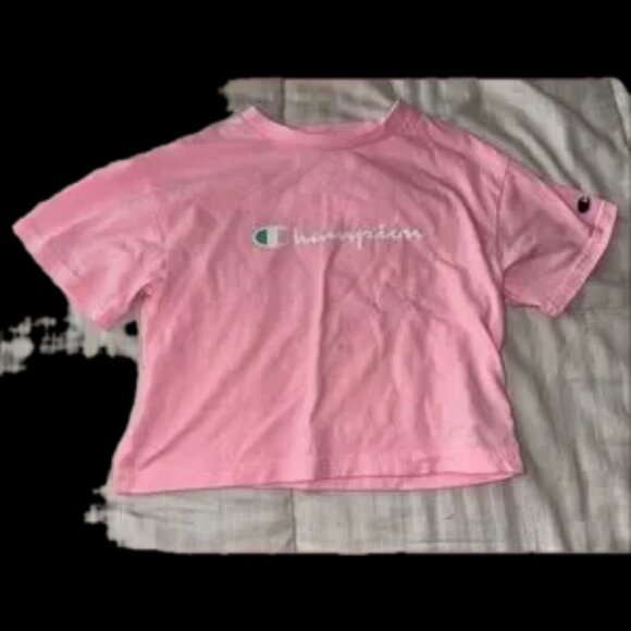 Adorable ladies XS or girls size 4 crop boxy fit champion classic pink top new - Picture 6 of 6